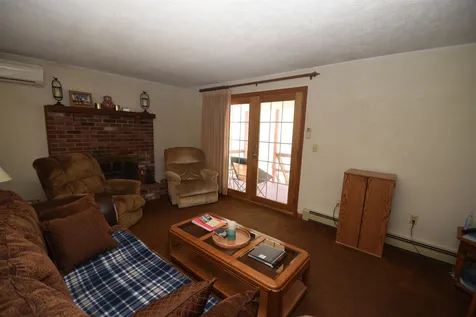 58 Wiley Hill Road Londonderry NH 03053