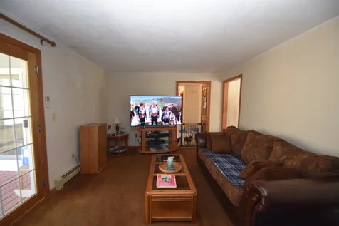 58 Wiley Hill Road Londonderry NH 03053