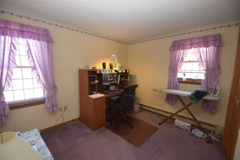 58 Wiley Hill Road Londonderry NH 03053