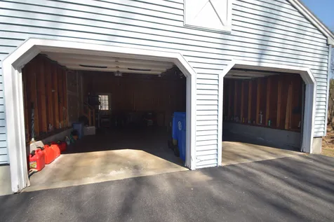 58 Wiley Hill Road Londonderry NH 03053