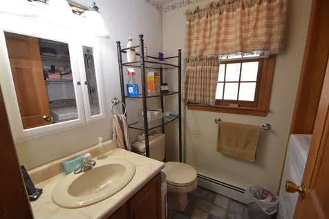58 Wiley Hill Road Londonderry NH 03053