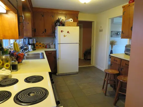 8 Marguerite Street Keene NH 03431