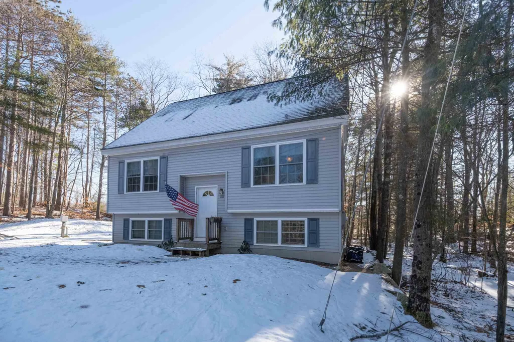 55 Canterbury Shore Drive Canterbury NH 03224