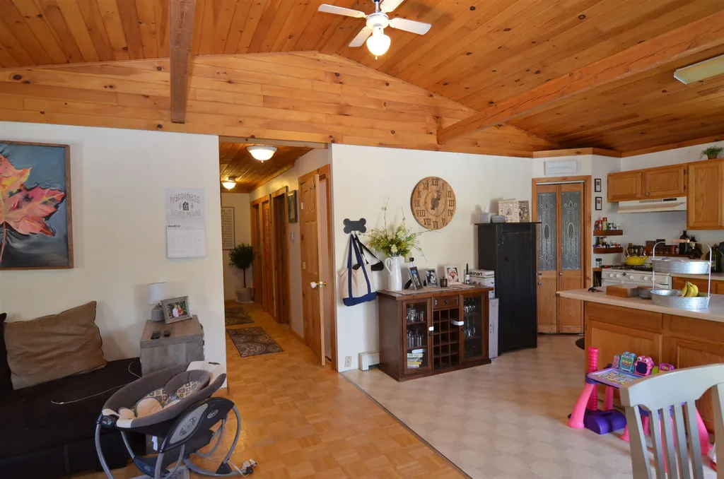 92 Longwood Drive Grantham NH 03753
