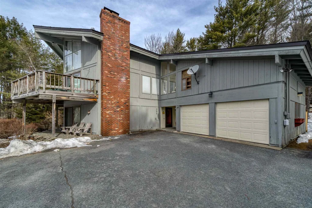 398 Fairbanks Turn Hartford VT 05059