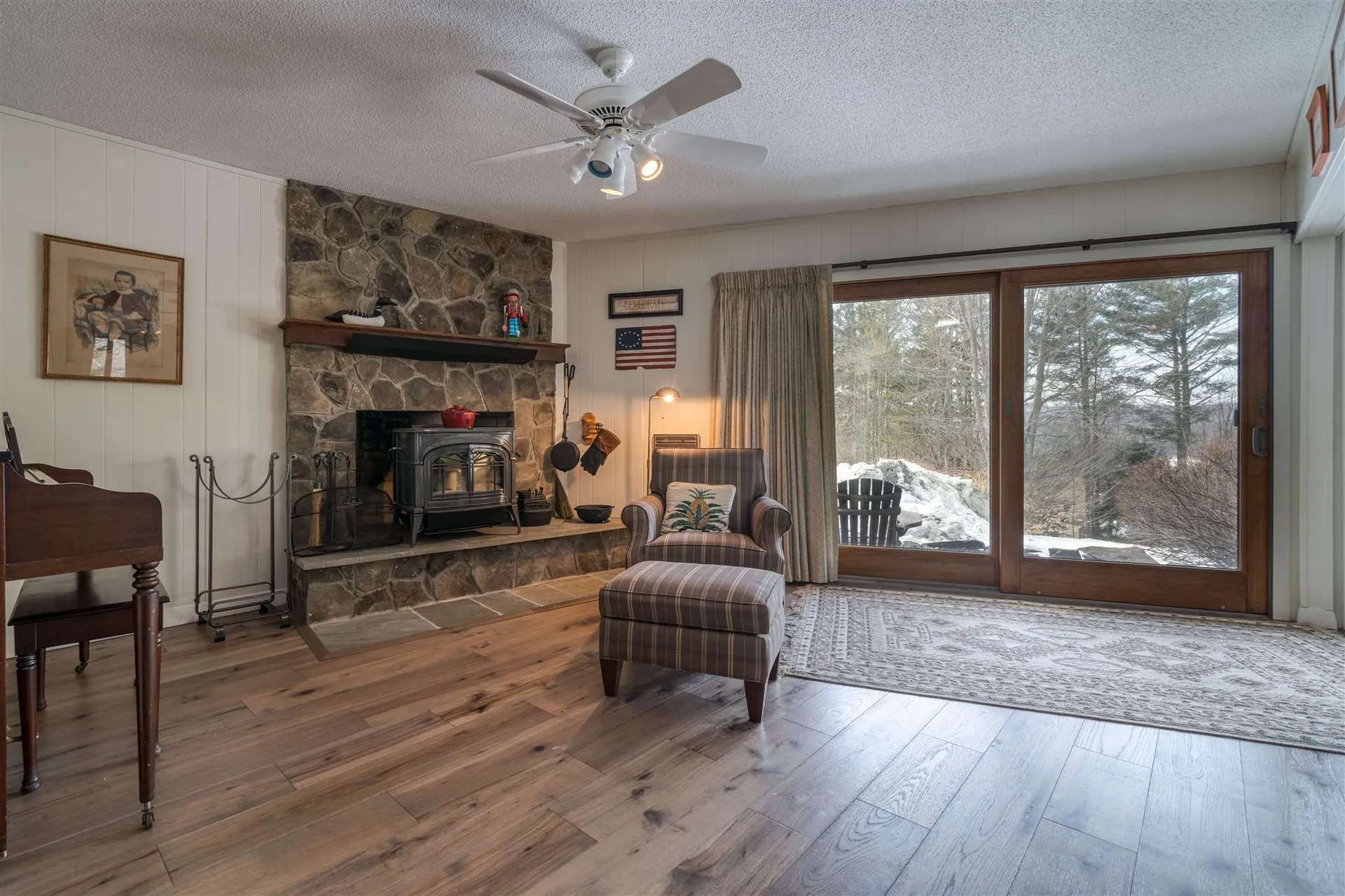 398 Fairbanks Turn Hartford VT 05059