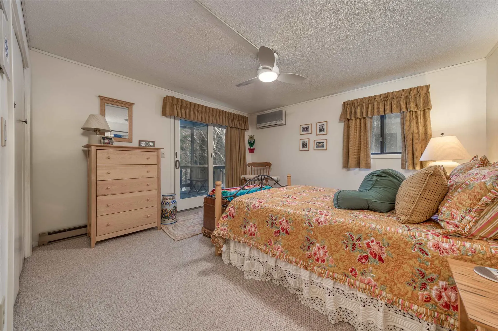 398 Fairbanks Turn Hartford VT 05059