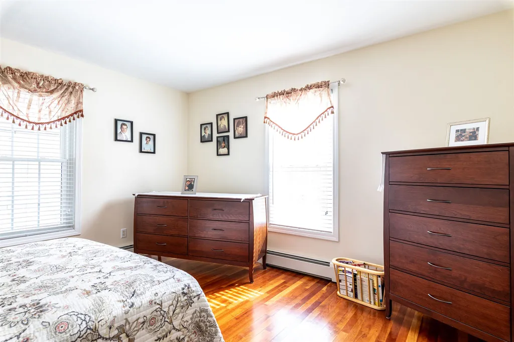 567 Longmeadow Drive Shelburne VT 05482