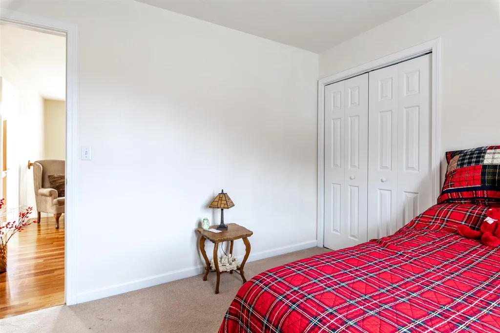 567 Longmeadow Drive Shelburne VT 05482