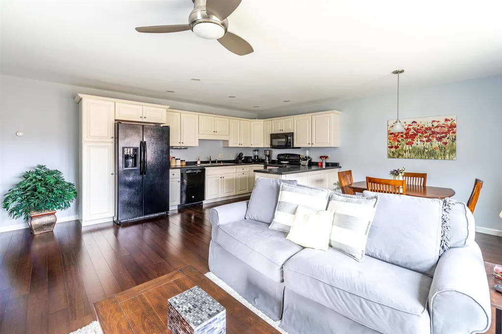 567 Longmeadow Drive Shelburne VT 05482