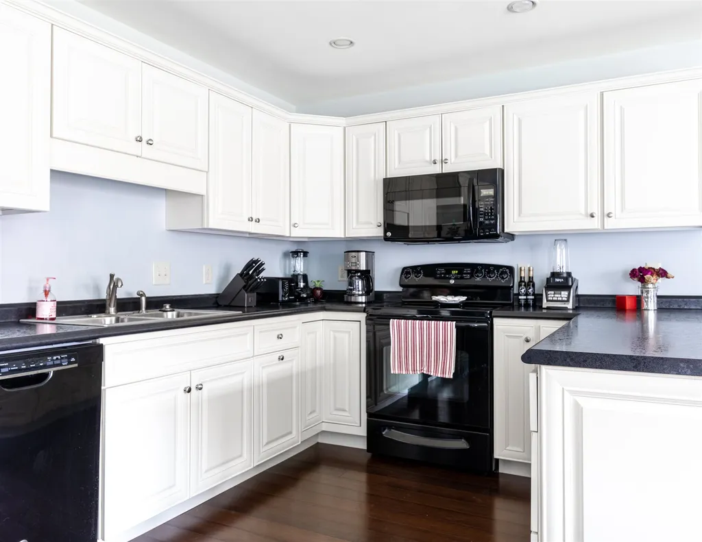 567 Longmeadow Drive Shelburne VT 05482