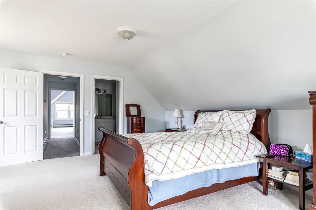 567 Longmeadow Drive Shelburne VT 05482