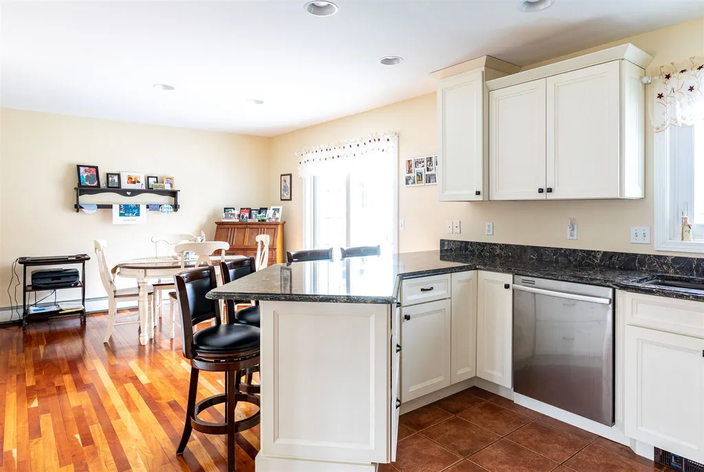 567 Longmeadow Drive Shelburne VT 05482