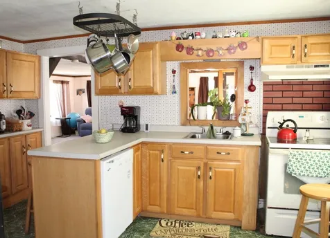 43 Bailey Street Springfield VT 05156