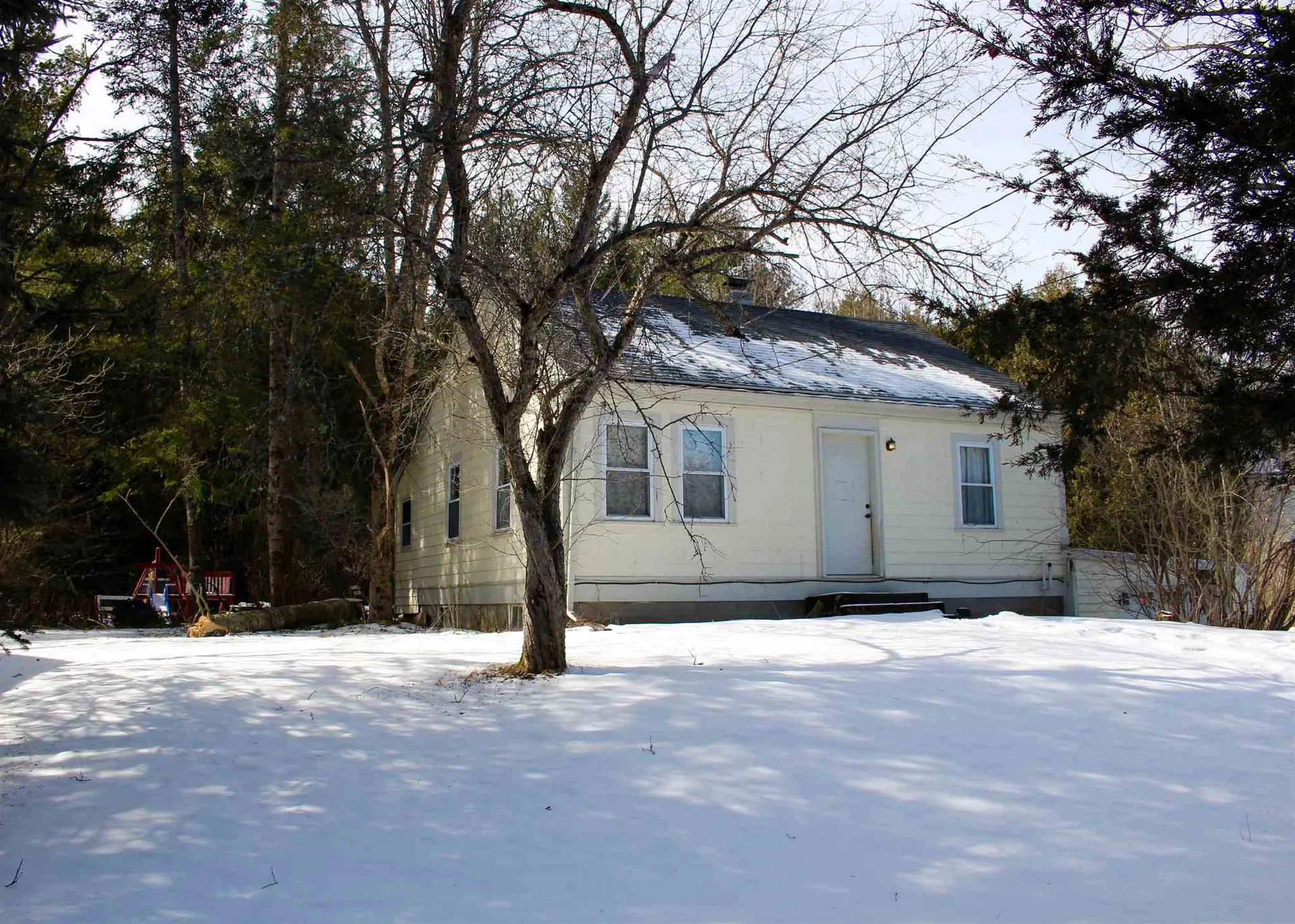 86 Harvard Street Franconia NH 03580