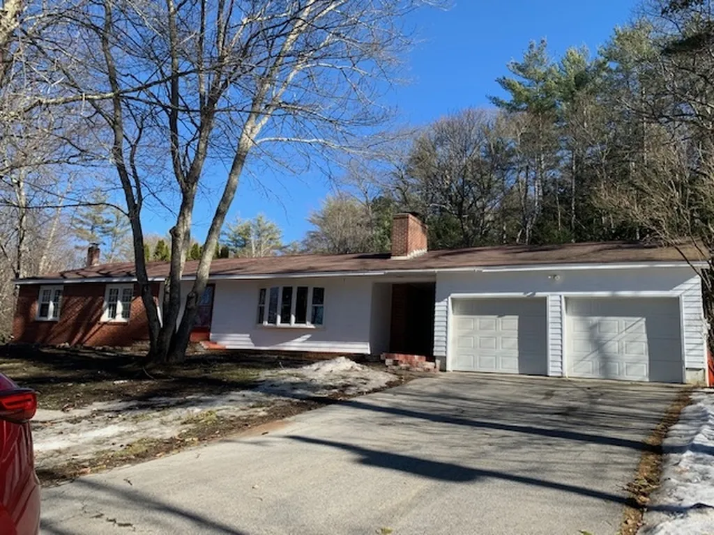 57 Leighton Brook Drive Epsom NH 03234