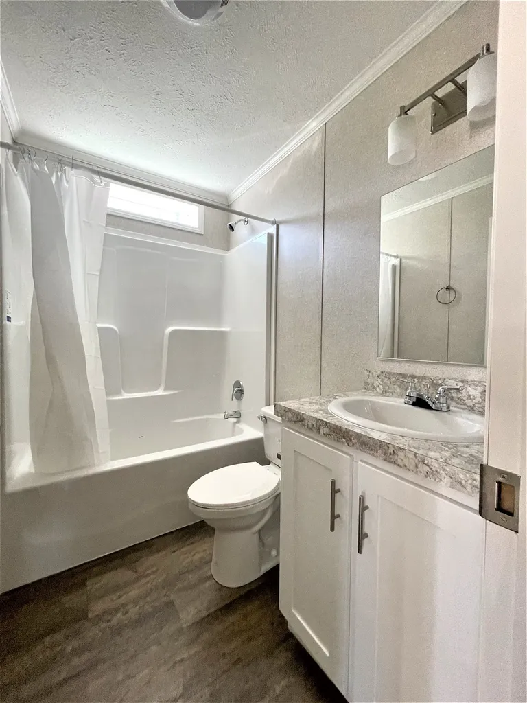 7012 Lake Street Loudon NH 03307