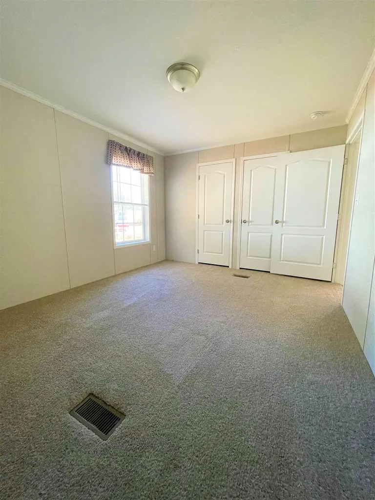 7012 Lake Street Loudon NH 03307