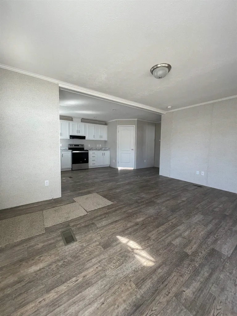 7012 Lake Street Loudon NH 03307