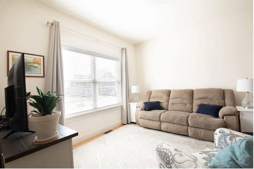 140 Rye Circle South Burlington VT 05403