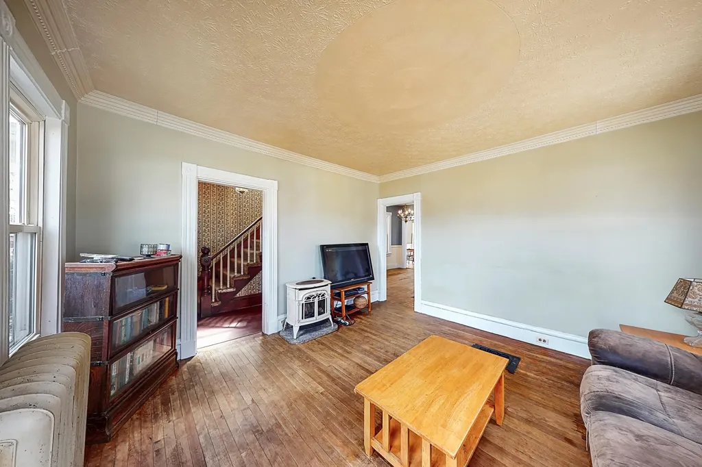 161 Pleasant Street Franklin NH 03235
