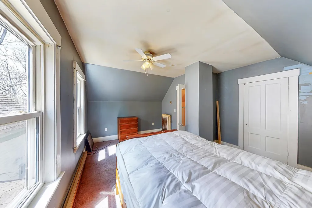 161 Pleasant Street Franklin NH 03235