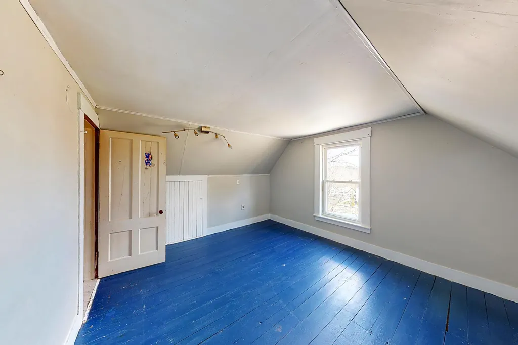 161 Pleasant Street Franklin NH 03235