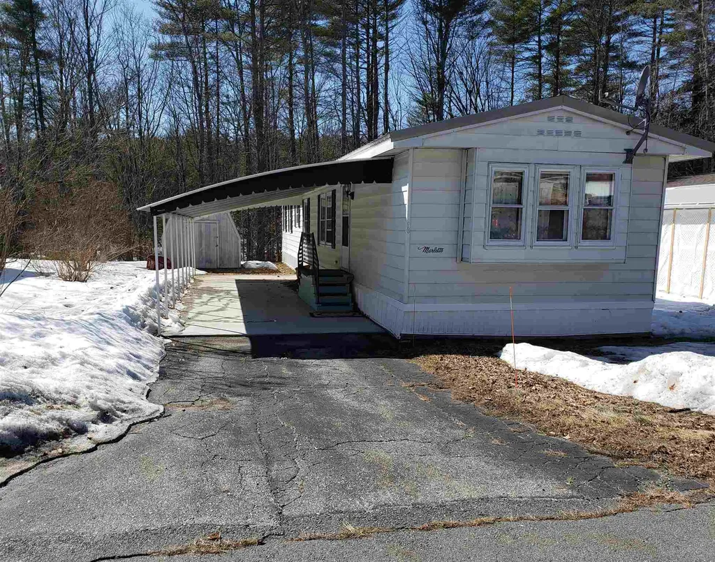 10 Eric Place Claremont NH 03743
