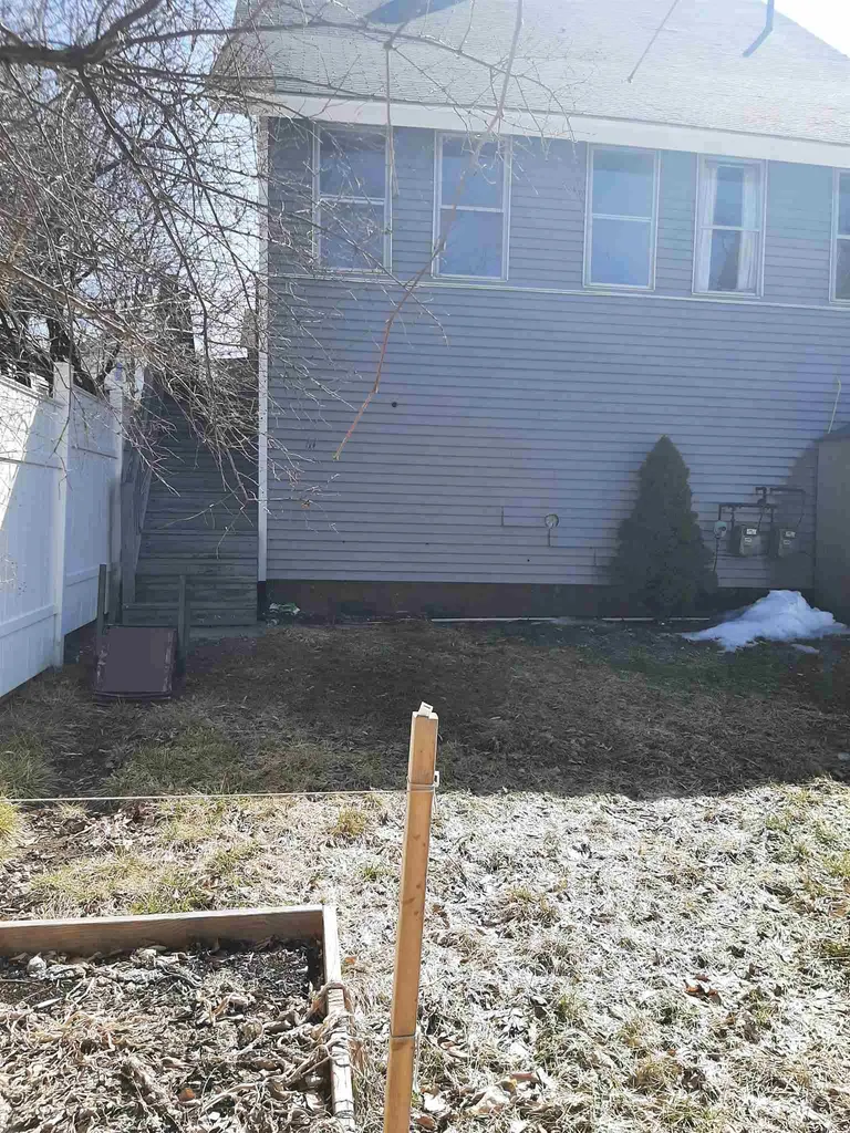 245 Pleasant Street Claremont NH 03743
