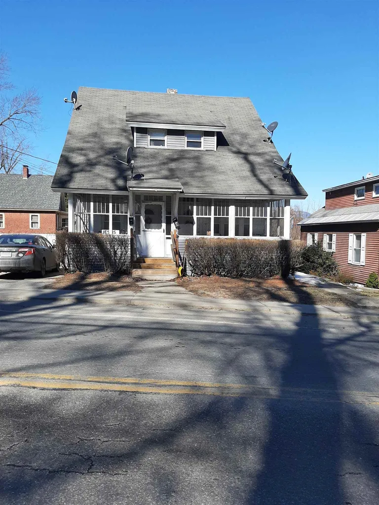 245 Pleasant Street Claremont NH 03743