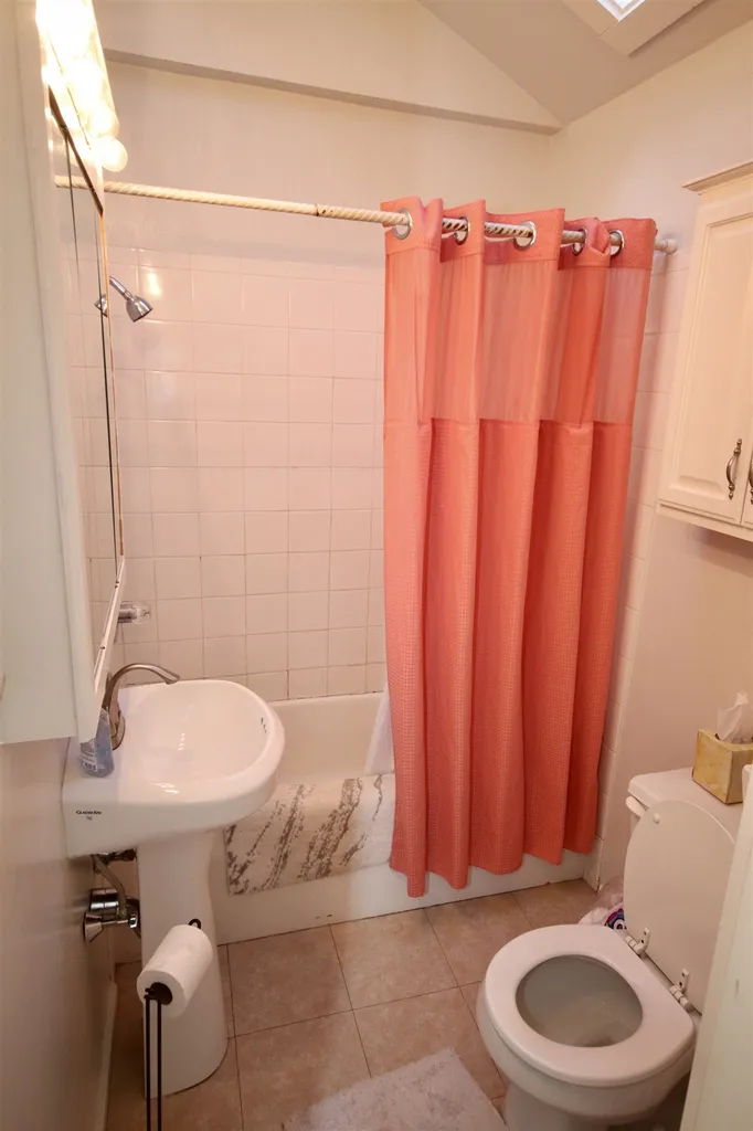 14 Chesley Avenue Somersworth NH 03878