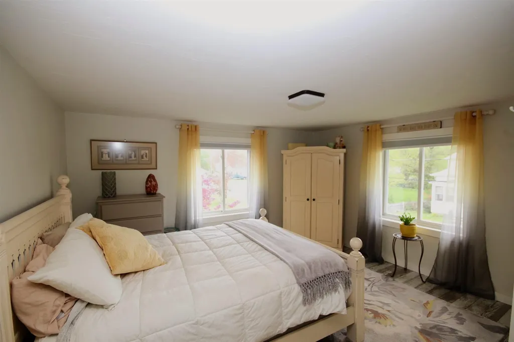 14 Chesley Avenue Somersworth NH 03878