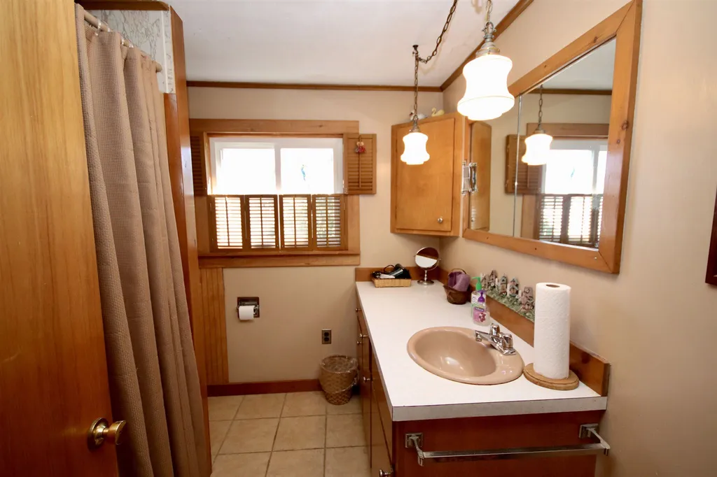 14 Chesley Avenue Somersworth NH 03878