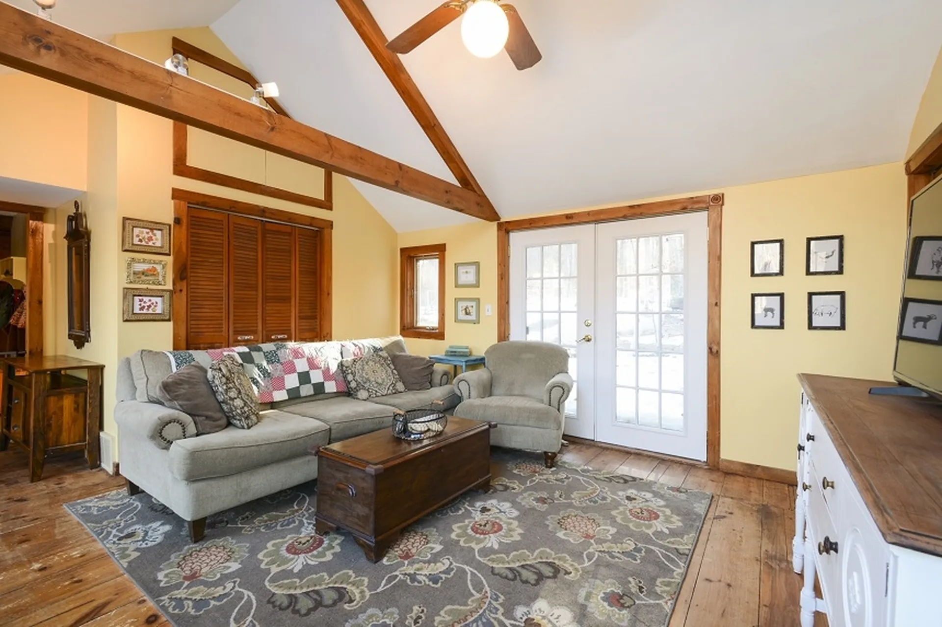 105 Craney Hill Road Henniker NH 03242