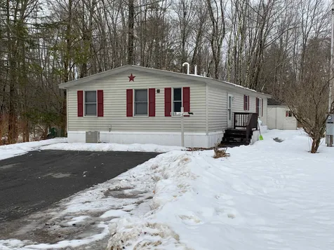 103 Prescott Road Raymond NH 03077