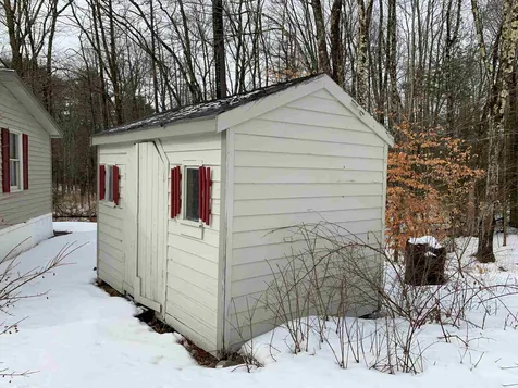 103 Prescott Road Raymond NH 03077
