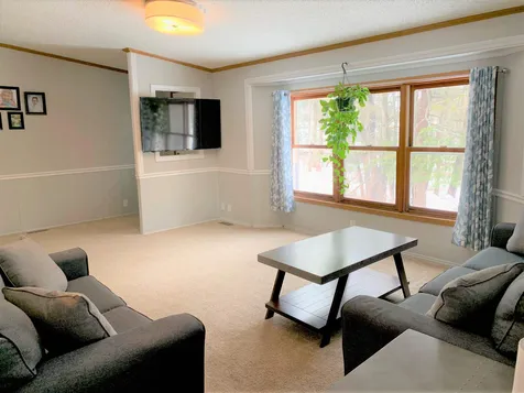 103 Prescott Road Raymond NH 03077
