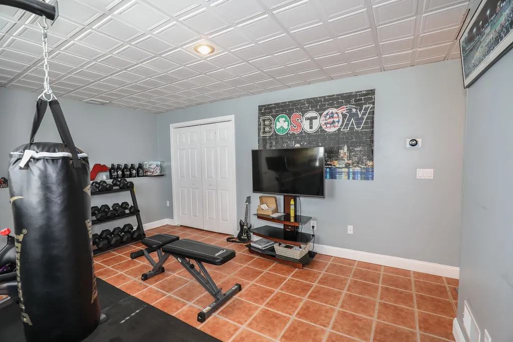 75 Fairmount Avenue Manchester NH 03104