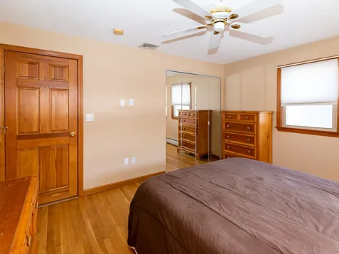 37 Raleigh Drive Nashua NH 03062