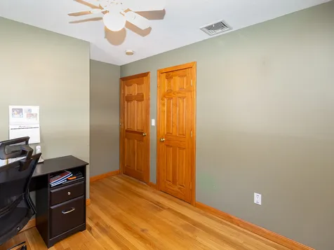 37 Raleigh Drive Nashua NH 03062