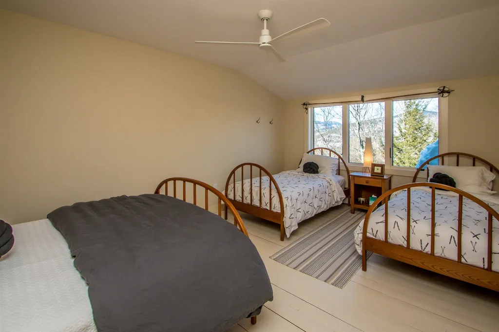 29 Ammonoosuc Drive Bartlett NH 03812