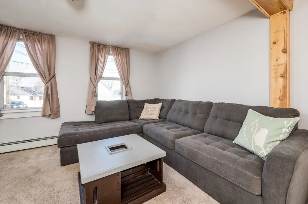 28 Orange Street Farmington NH 03835