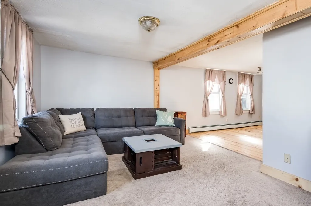 28 Orange Street Farmington NH 03835