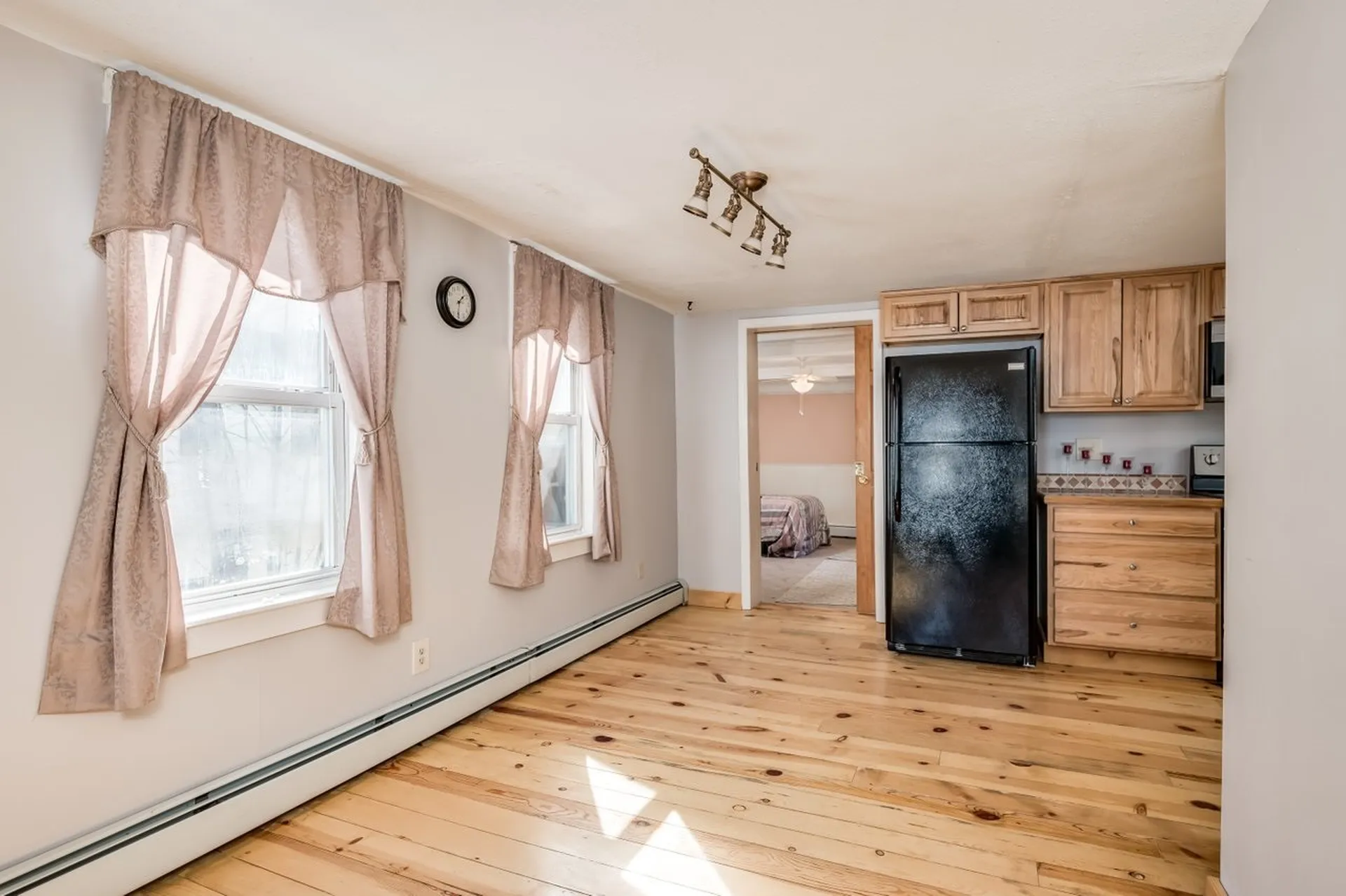 28 Orange Street Farmington NH 03835