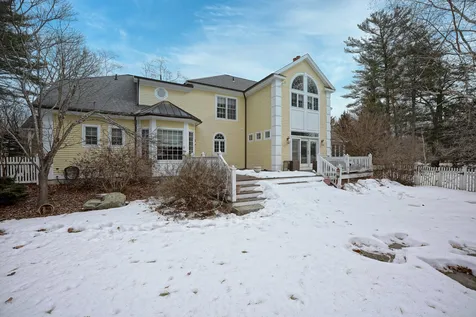12 Cotton Farm Lane North Hampton NH 03862