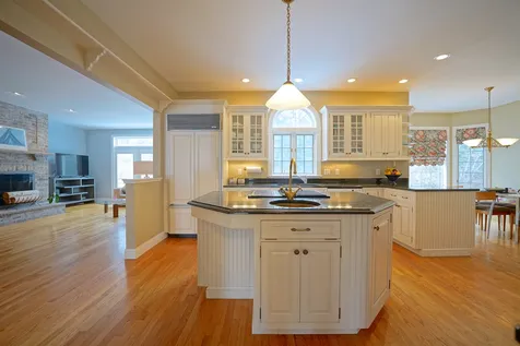 12 Cotton Farm Lane North Hampton NH 03862