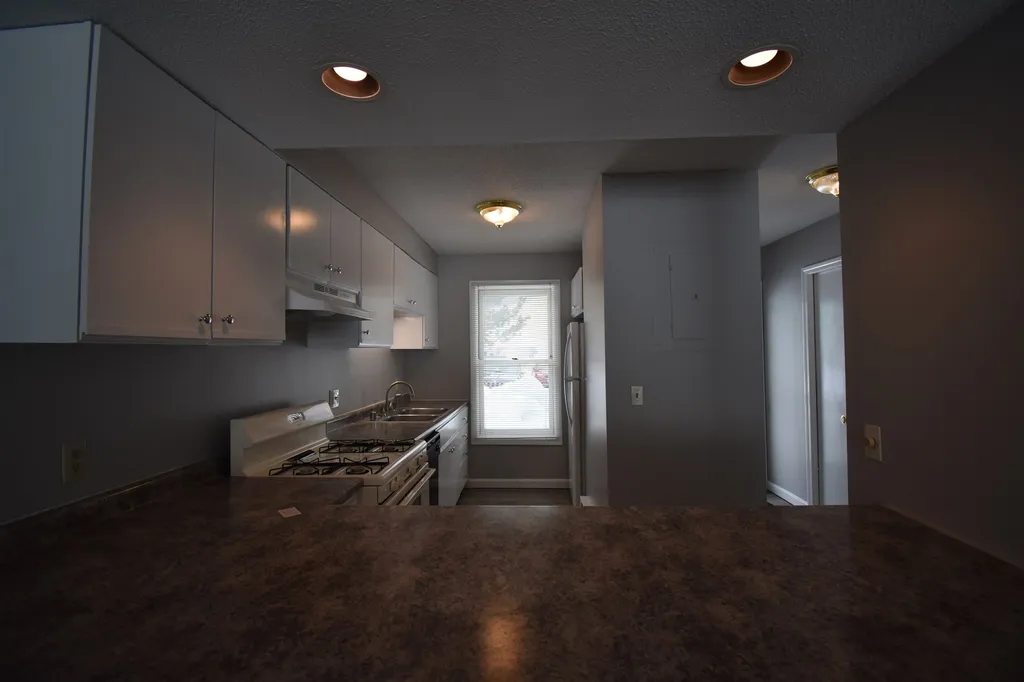 33 Marsten Lane Enfield NH 03748