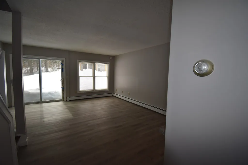 33 Marsten Lane Enfield NH 03748
