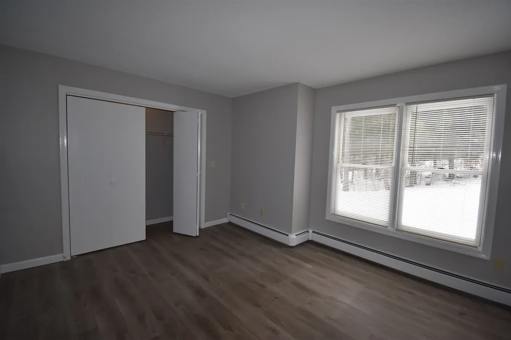 33 Marsten Lane Enfield NH 03748