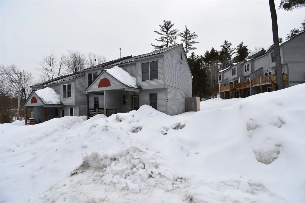 33 Marsten Lane Enfield NH 03748